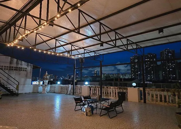 Sukhum Huai Khwang * Bangkok