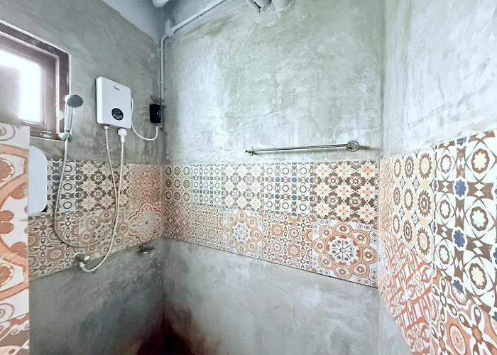 Hostel Sukhum Huai Khwang